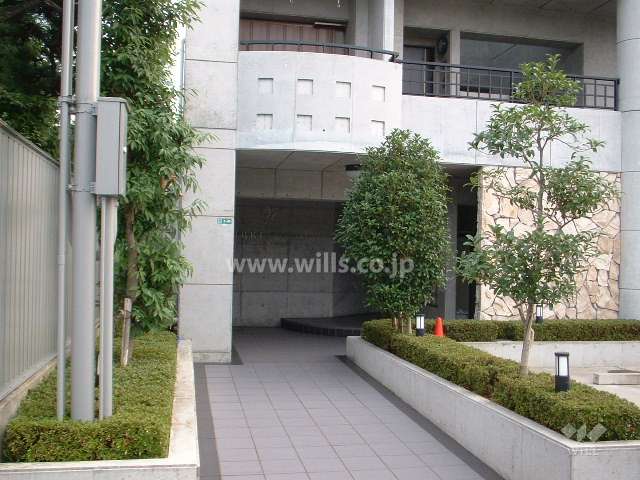 エントランスアプローチ