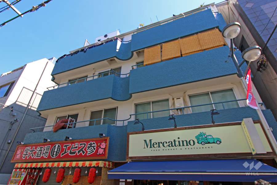 セザール学芸大学の外観（南西側から）