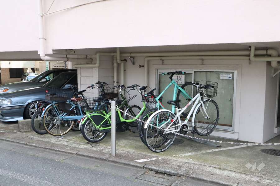 駐輪場