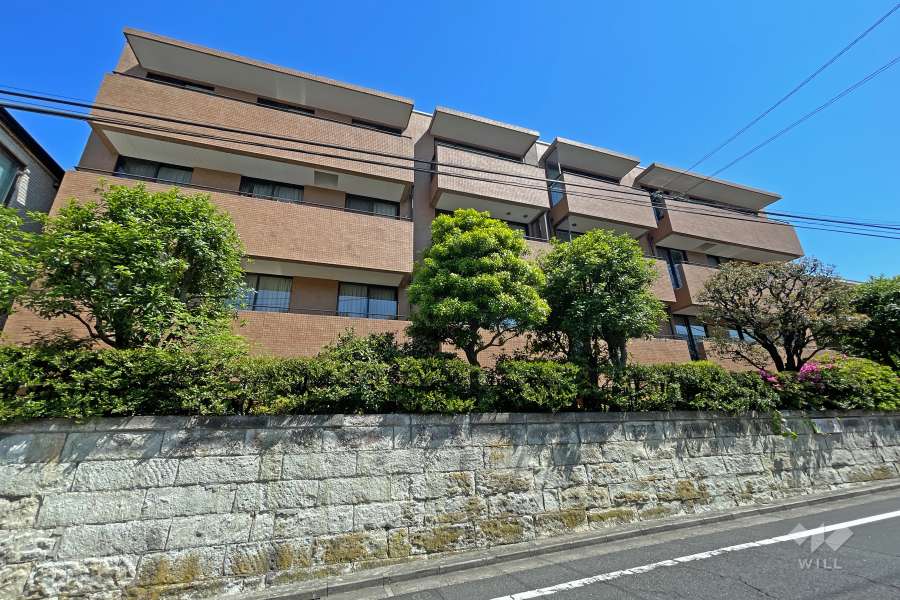 自由が丘アンクレーの外観（南西側から）