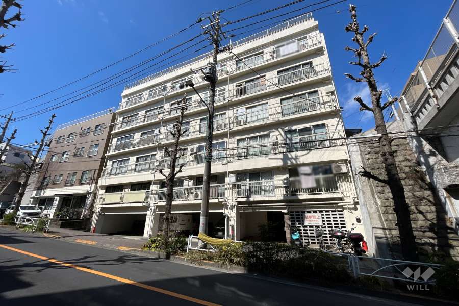 目黒第２コーポの外観（東側から）