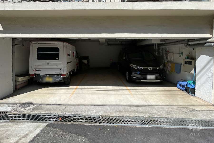 敷地内駐車場（屋内平面式）　