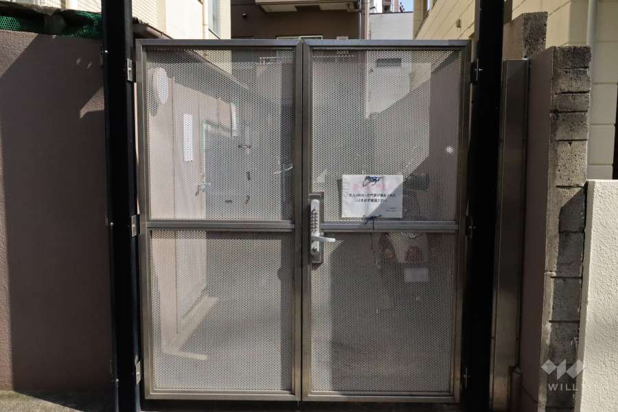 駐輪場、バイク置場