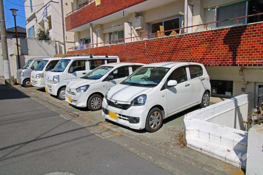 敷地内駐車場（屋外平面式）
