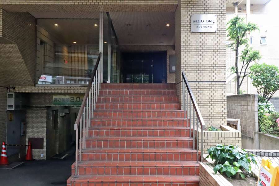 エントランスアプローチ