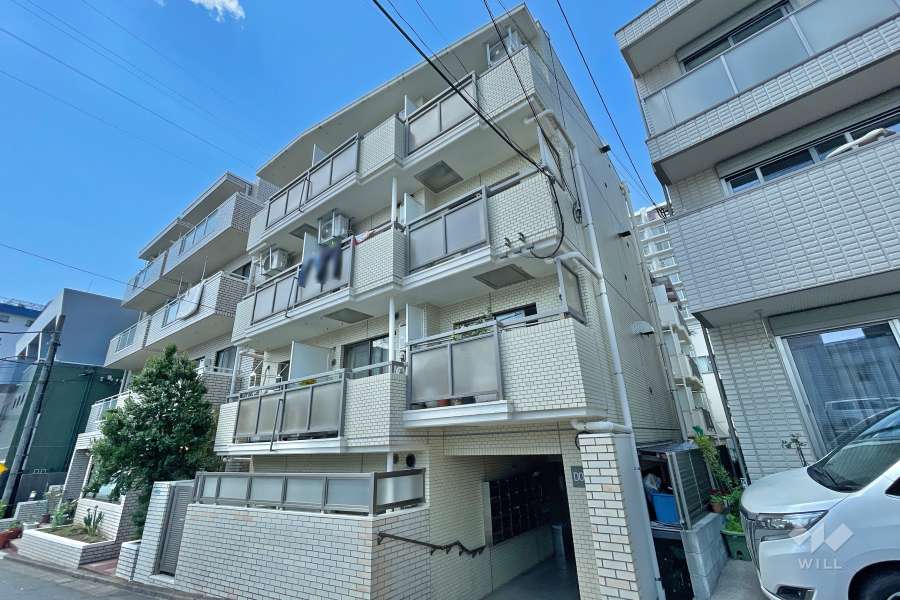 ドム都立大の外観（南東側から）