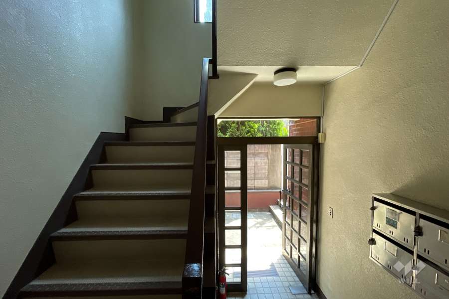 エントランスホール