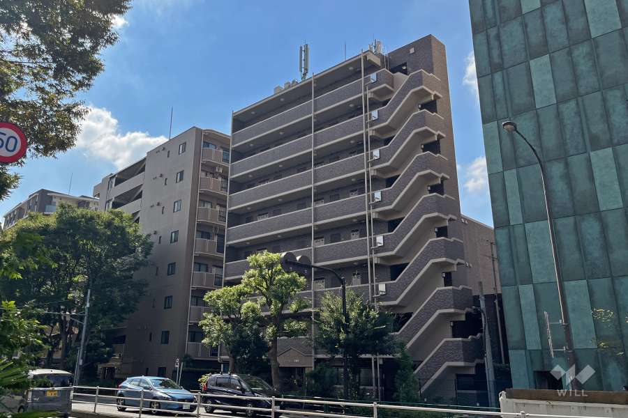 敷地東側は環状７号線に面しています3