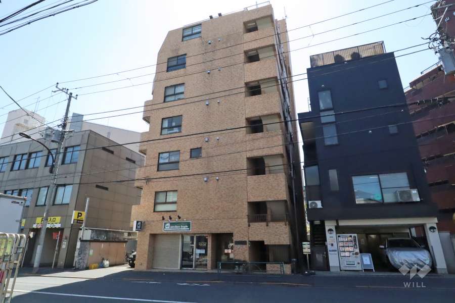 サンハイム祐天寺の外観(西側から)