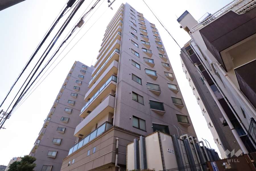 朝日ツイン目黒B棟の外観(北側から)