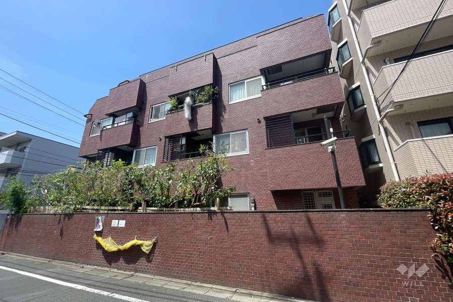 セントラルシャトーの外観（南東側から）