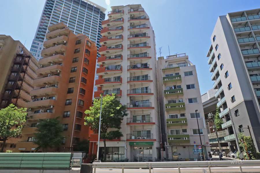 パラスト上目黒の外観(北東側から)