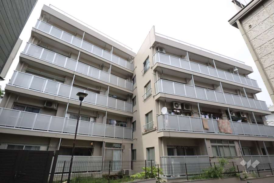 渋谷コーポの外観（南側から）