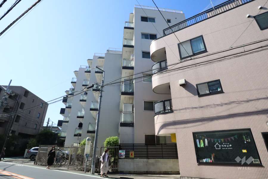 宅研学芸大マンションの外観（北側から）