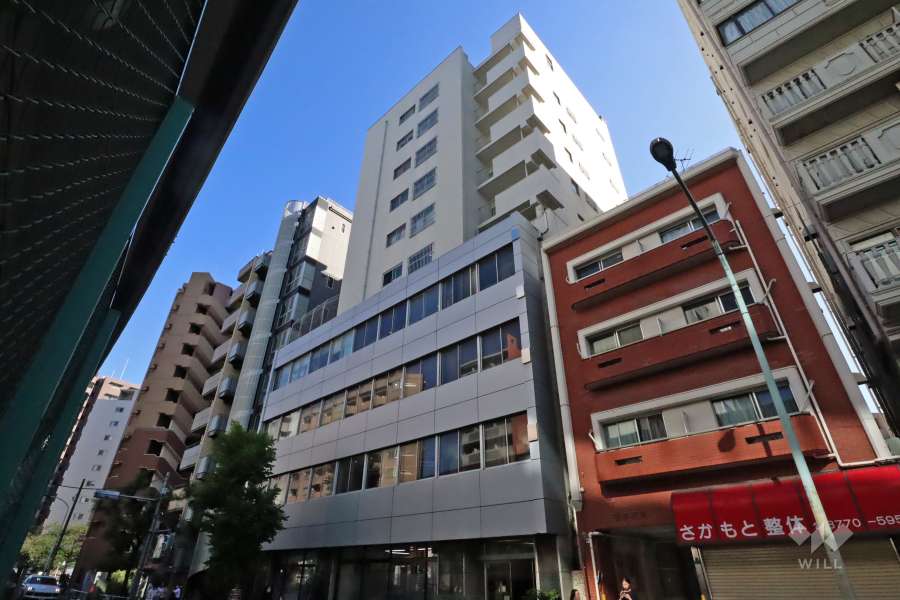 大橋団地久保ビルの外観(北側から)