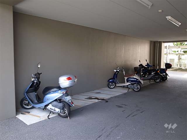 バイク置き場
