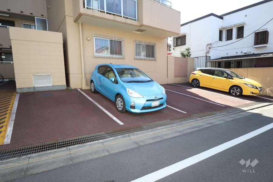 敷地内駐車場（屋外平面式）
