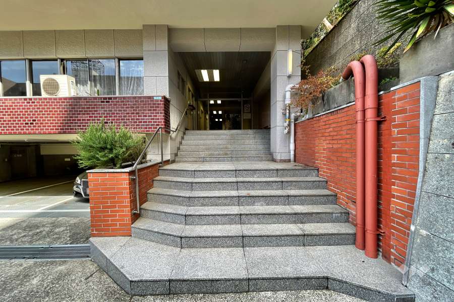 エントランスアプローチ