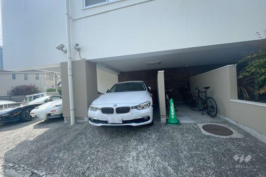 敷地内駐車場（屋内平面式）