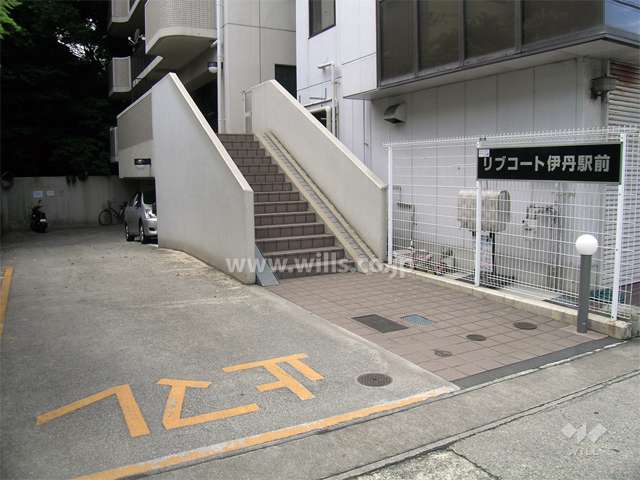 エントランスアプローチ