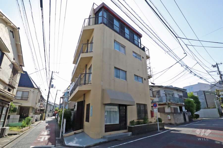 双葉マンションの外観(東側から)