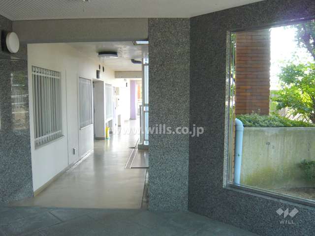 エントランスホール