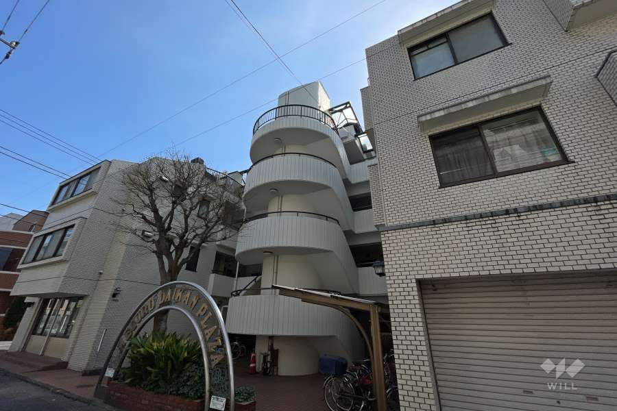 目黒ダイカンプラザの外観（北西側から）