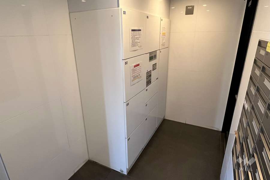 宅配ボックスと共用ポスト