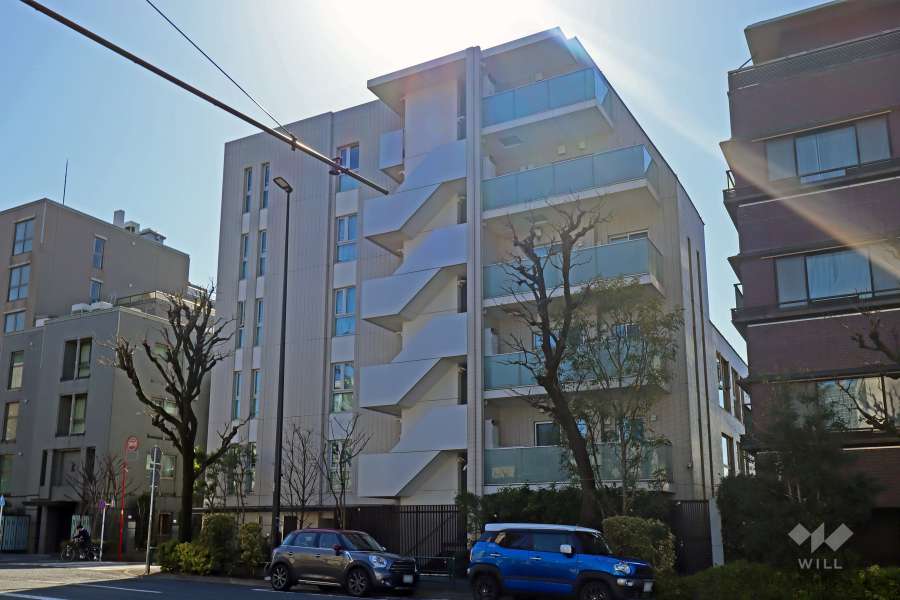 ジオ代官山の外観（北側から）