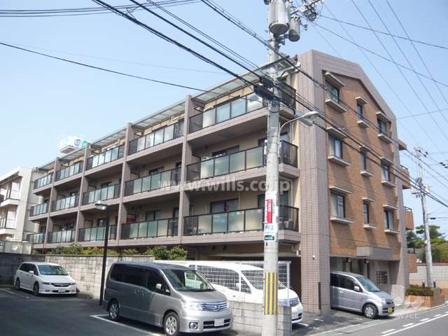 ローズコーポ新伊丹の外観（南東から）