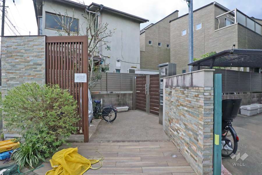 エントランスアプローチ