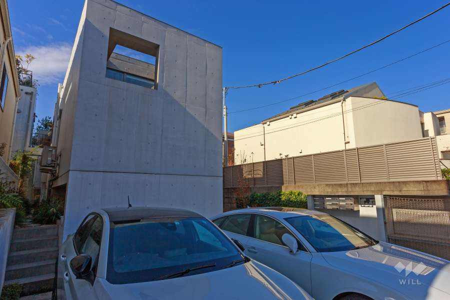 MDGアパートメントの外観（南東側から）