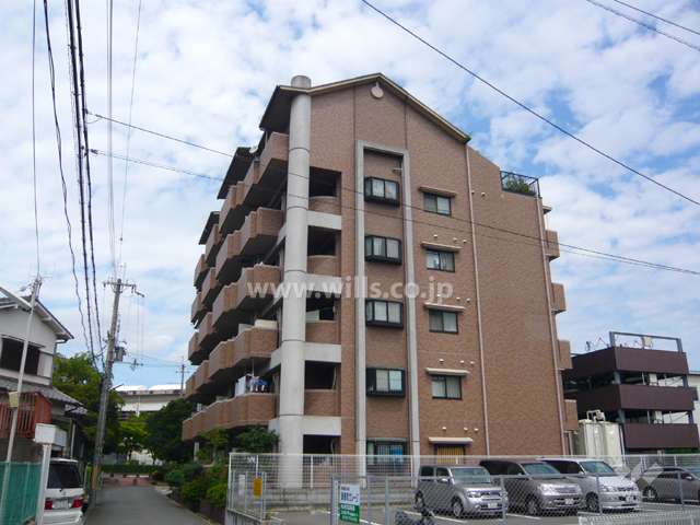 ヴェールメゾン昆陽池公園の外観（南東側から）