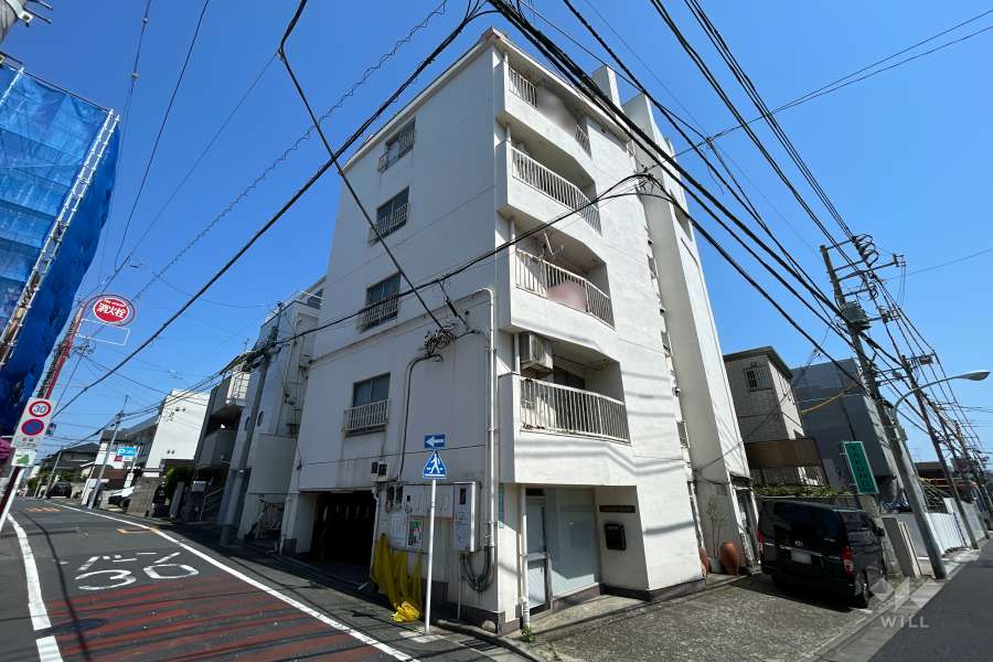 マンションレダの外観(北西側から）