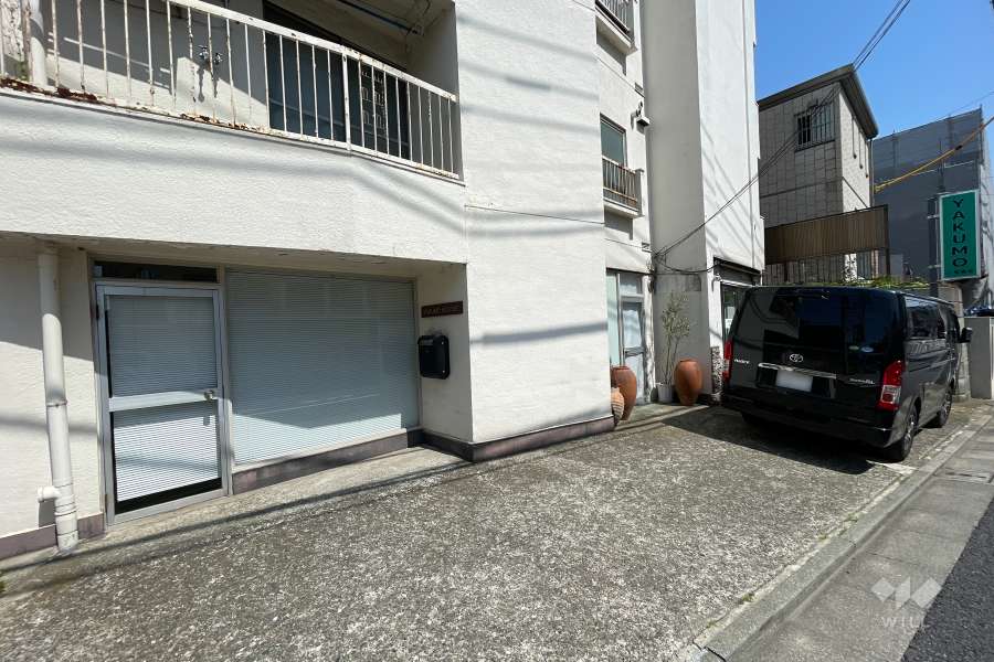 敷地内駐車場（屋外平面式）