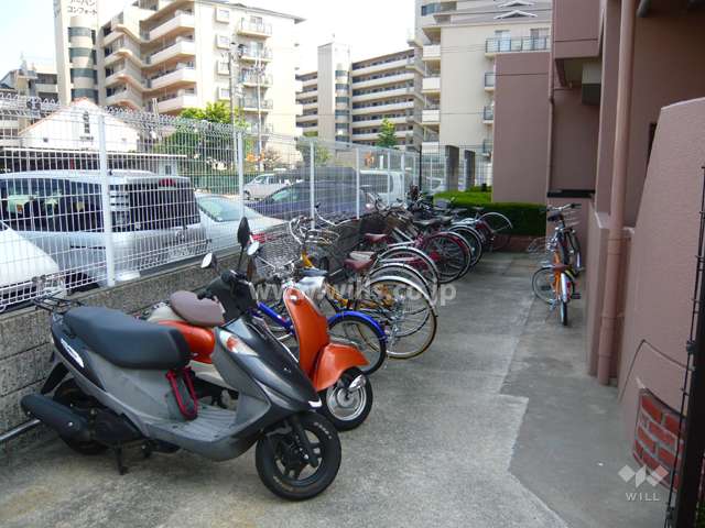 駐輪場