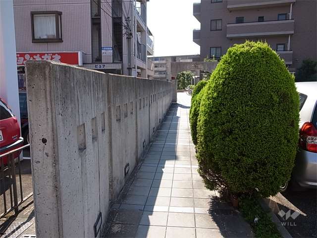 エントランスアプローチ