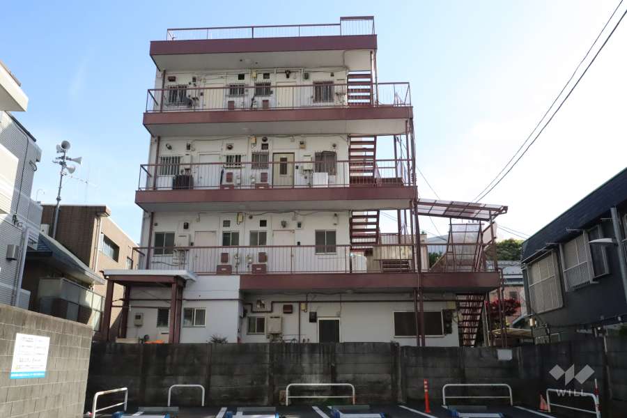 大鳥マンションの外観(北東側から)