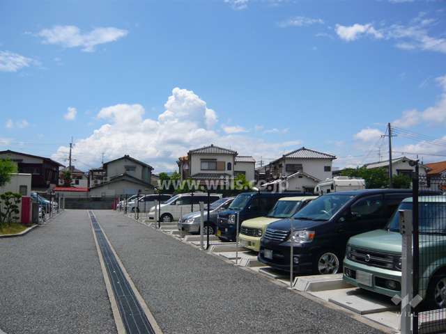 敷地内駐車場