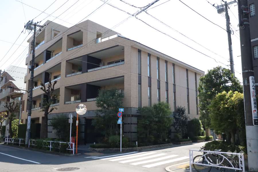 ドレッセ碑文谷の外観(北東側から)