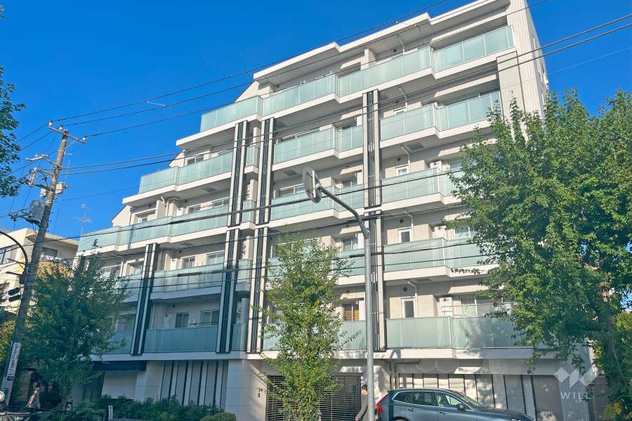 ピアース学芸大学の外観（南西側から）