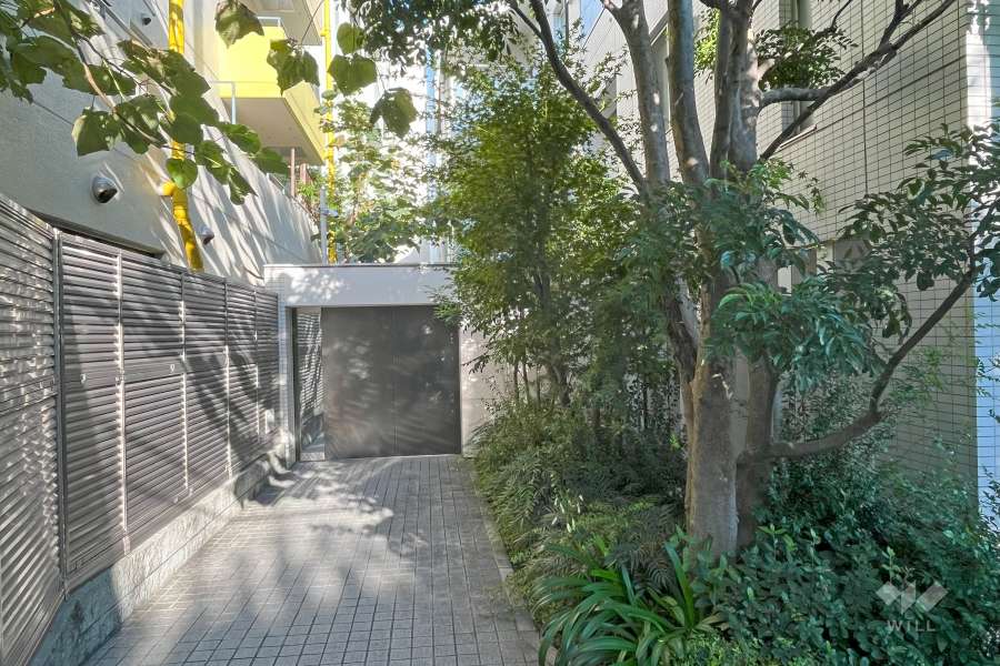 駐輪場アプローチ