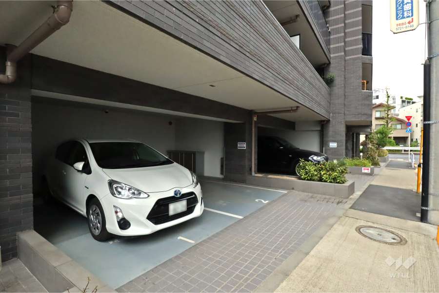 敷地内駐車場（屋内平面式）