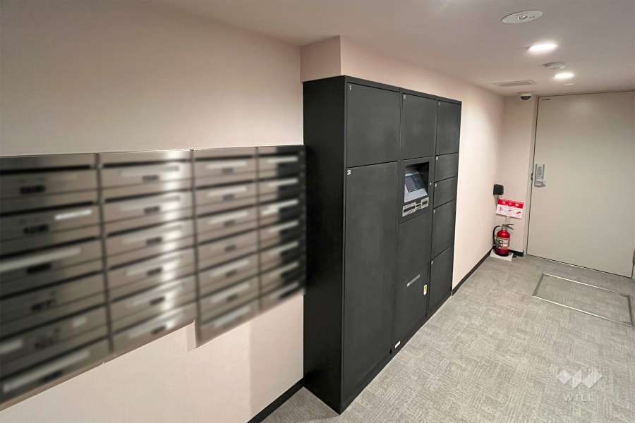 宅配ボックスと共用ポスト　