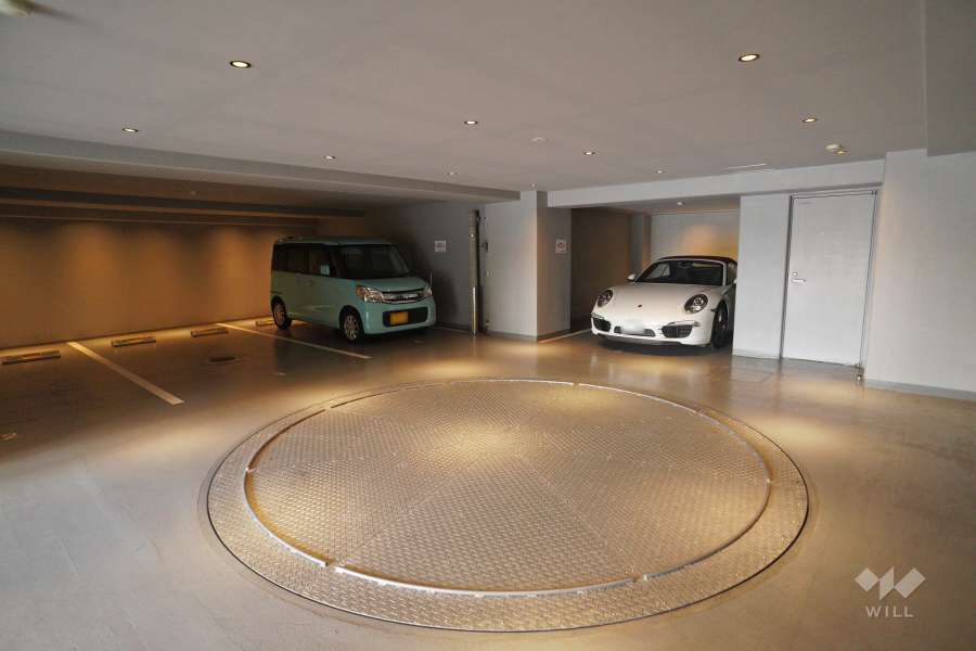 敷地内駐車場（屋内平面式）