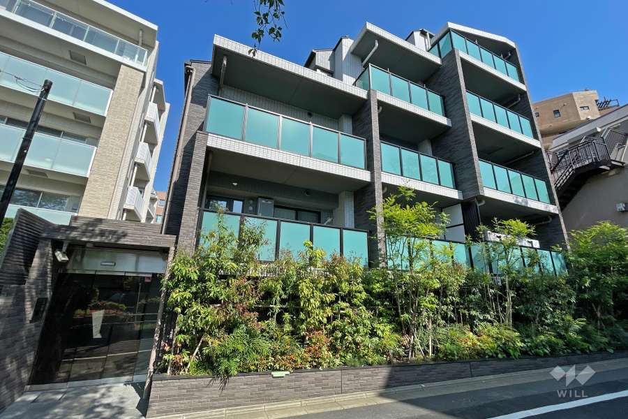 オープンレジデンシア目黒柿の木坂の外観（北西側から）