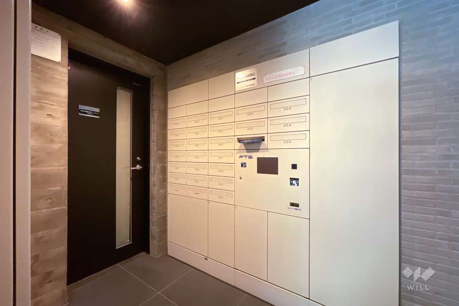 宅配ボックスと共用ポスト