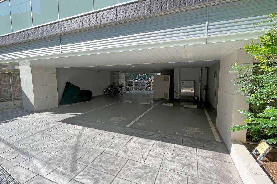 敷地内駐車場（屋内平面式）