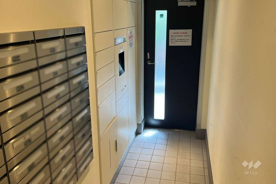 宅配ボックスと共用ポスト