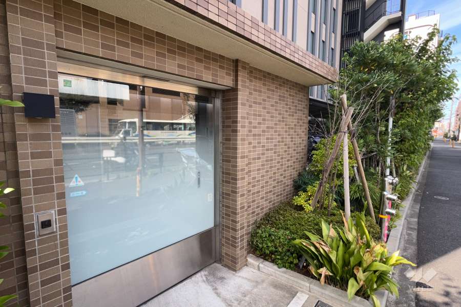 駐輪場の出入口